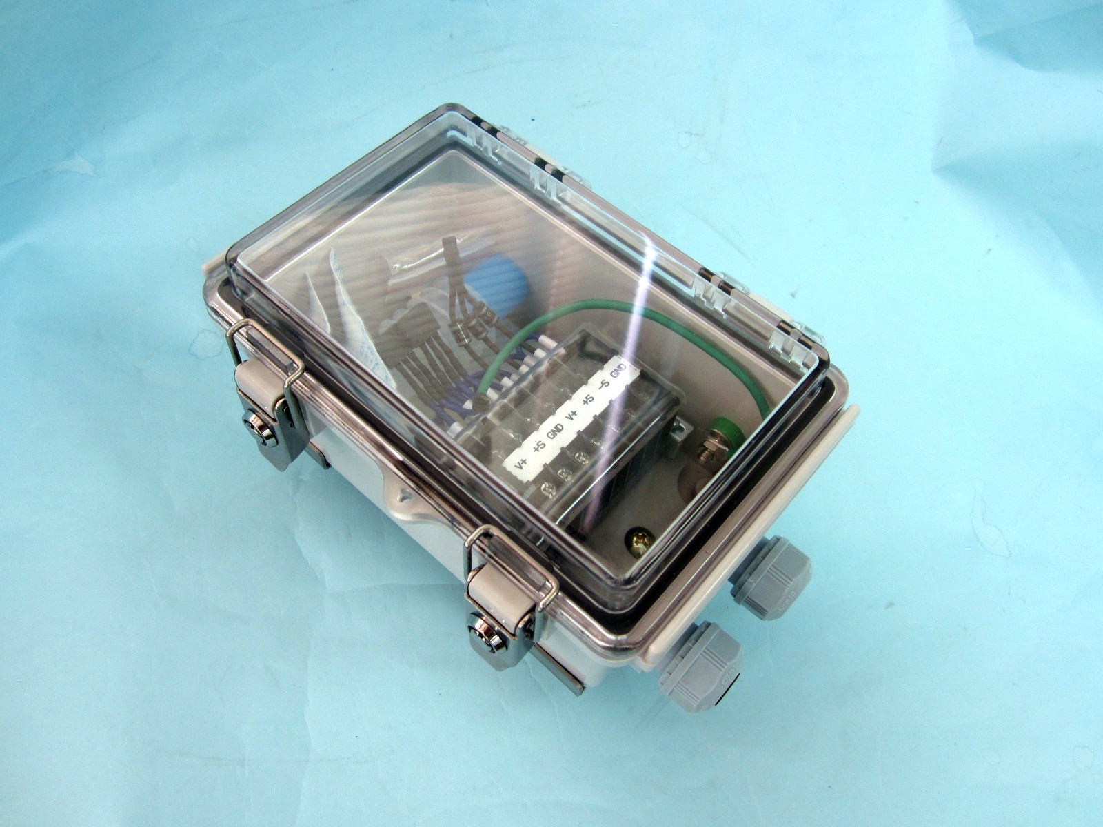 投げ込み式水位計の大気圧開放用防湿ボックス GWB-012