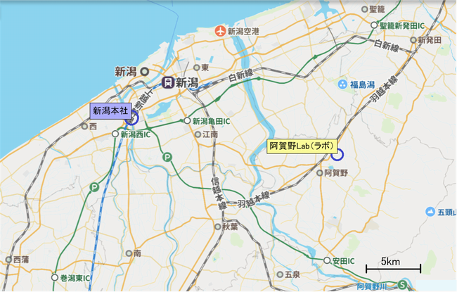 ジオテクサービスの主要拠点。本社(新潟市)と阿賀野Lab(阿賀野らぼ、阿賀野市)の位置関係